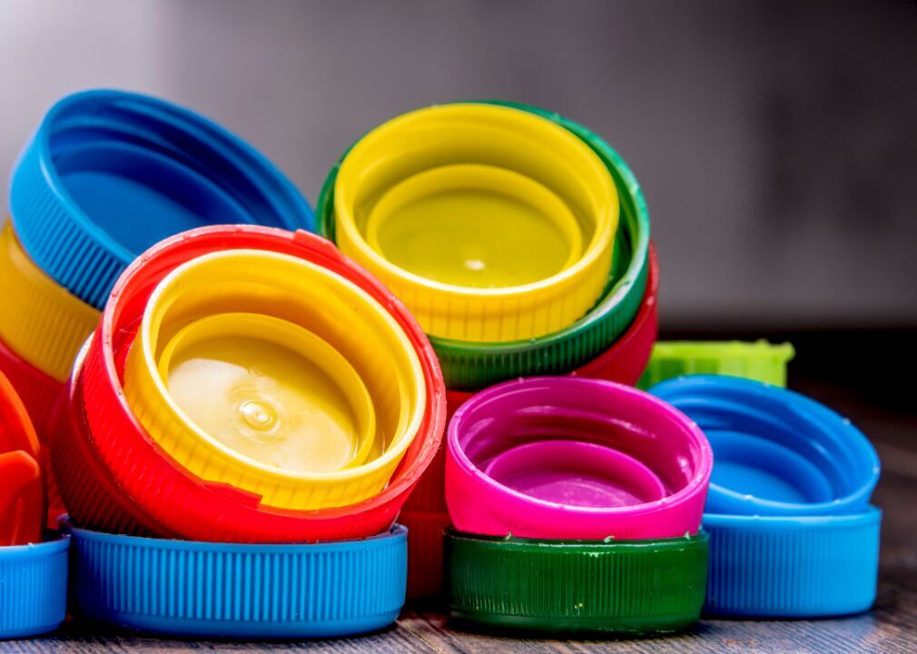 Plastic bottle caps: 10–500 years